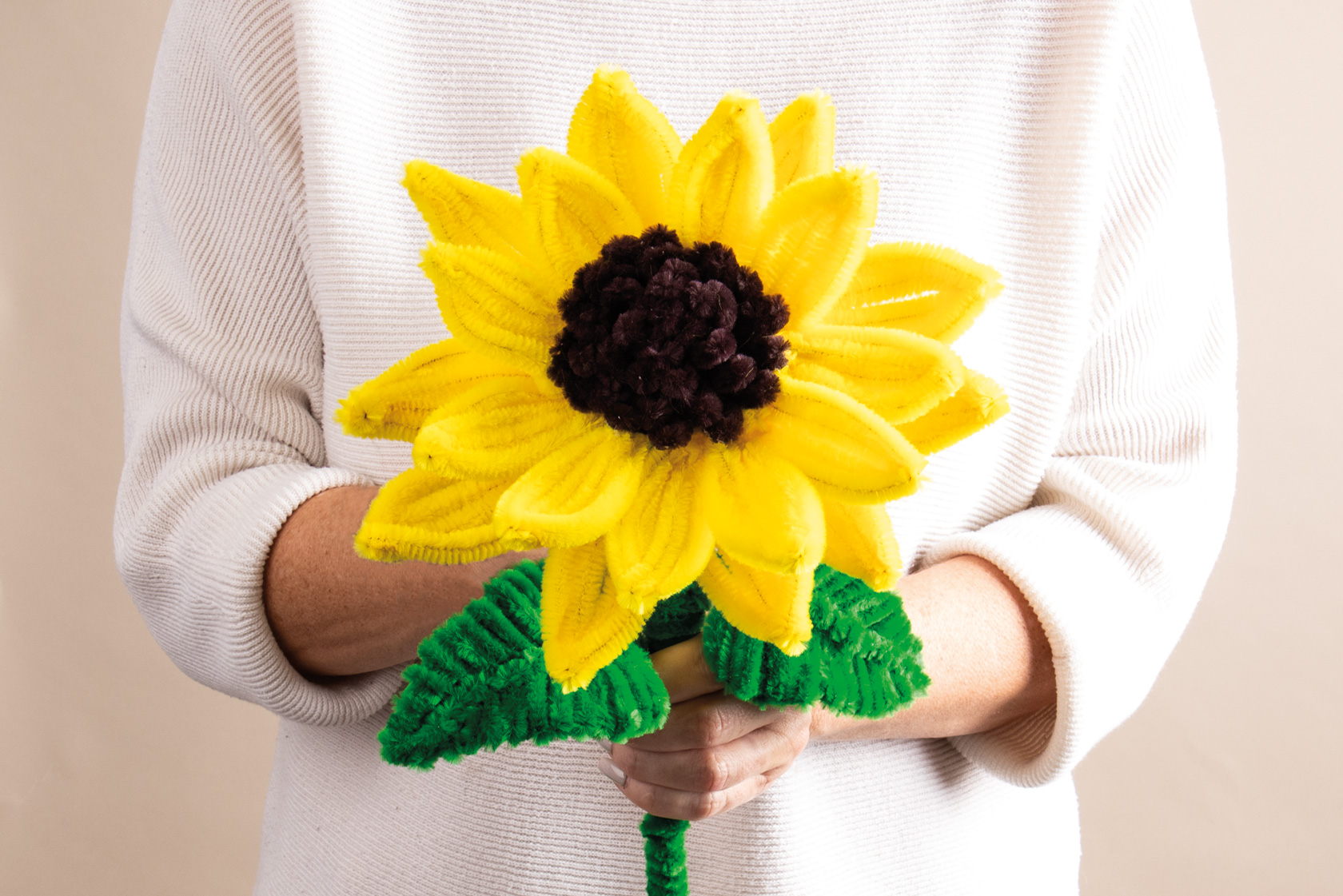sonnenblume-aus-chenilledraht-basteln-mit-jumbo