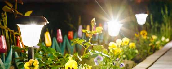 Éclairage et lampes solaires pour jardin