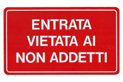 Image of Schild Entrata vietata ai non...