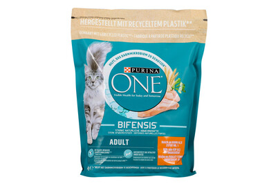 Image of Purina ONE Trocken-Katzenfutter Adult Huhn & Getreide bei JUMBO