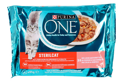 Image of Purina ONE Katzenfutter Sterilcat in Sauce Lachs 4x85g bei JUMBO