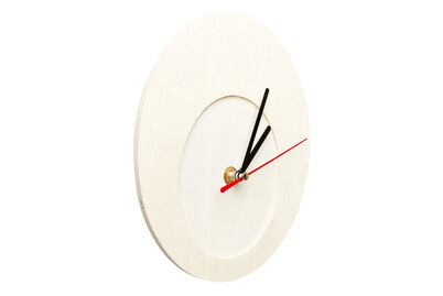 Image of Holz-Uhr oval 17 x 20 cm FSC