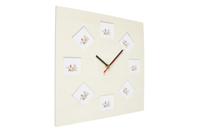 Image of Uhr mit 8 Bilder 30x30 cm FSC bei JUMBO