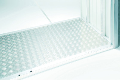 Image of Biohort Bodenplatte zu Geräteschrank (142x70cm), Aluminium silber bei JUMBO
