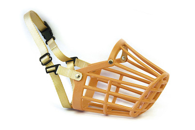 Image of Maulkorb aus Kunststoff Gr. 3 bei JUMBO