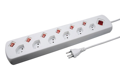 Image of Steckdosenleiste 1.5 m 6xT13 einzelgeschaltet bei JUMBO