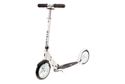 Image of Micro Scooter weiss bei JUMBO