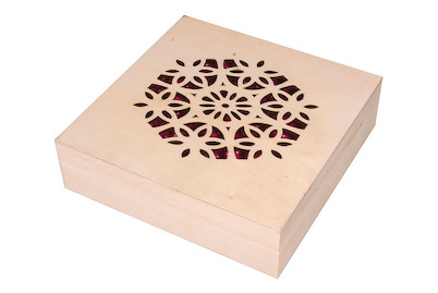 Image of Holz-Box gelasert, FSC Mix Credit, 14,5x14,5x4cm, Innenmass 13x13cm bei JUMBO