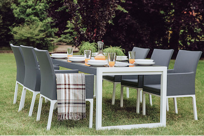 Image of Beliani Gartenmöbel Set Aluminium grau (90x200x74cm) mit 6-Sitzer Bacoli bei JUMBO