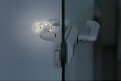 Image of Türpuffer, nachleuchtend bei JUMBO