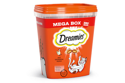 Image of Dreamies Snacks Mega Box Huhn