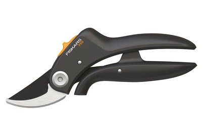 Image of Fiskars Bypass Gartenschere P56 bei JUMBO