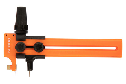 Image of Kreisschneider bei JUMBO