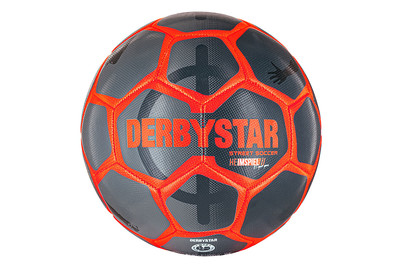 Image of Derbystar Street Soccer Heimspiel Fußball, Größe 5, neonorange bei JUMBO