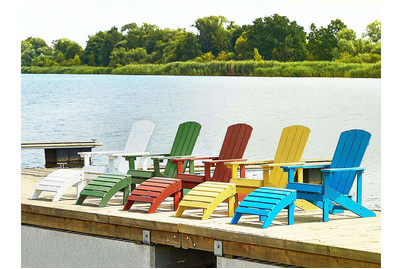 Image of Beliani Gartenstuhl Kunstholz rot mit Fusshocker Adirondack bei JUMBO