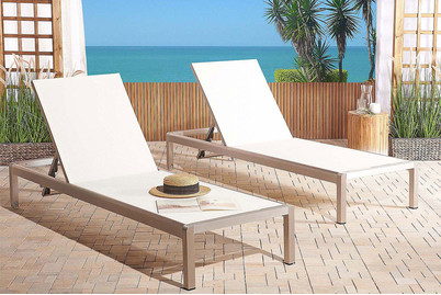 Image of Beliani Gartenliege Textilbespannung weiss Fossato bei JUMBO