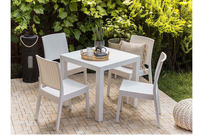 Image of Beliani Gartentisch Rattanoptik weiss 80 x 80 cm Fossano bei JUMBO