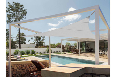 Image of Beliani Sonnensegel grau dreieckig 300 x 300 x 300 cm Lukka bei JUMBO