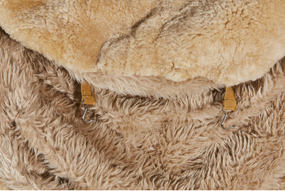 Image of Cartrend Lammfell-Sitzbezug bei JUMBO