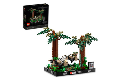 Image of Lego® Star Wars™ 75353 Verfolgungsjagd auf Endor™ – Diorama bei JUMBO