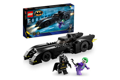 Image of Lego® DC 76224 Batmobile™: Batman™ verfolgt den Joker™