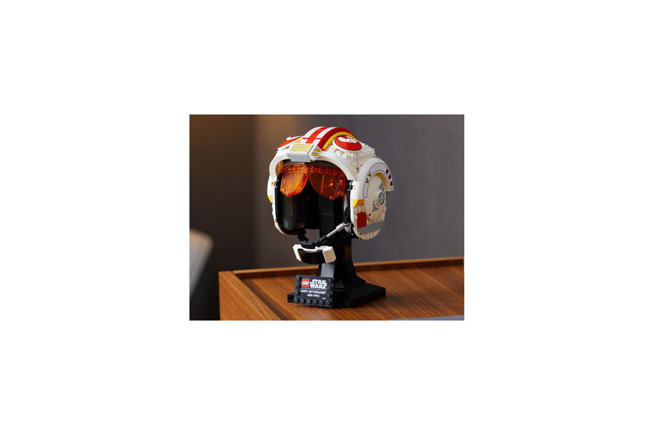 LEGO® Star Wars™ 75327 Helm von Luke Skywalker™ (Rot Fünf) kaufen bei JUMBO