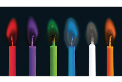 Rayher Candele luminose colorate per feste con portacandele | ⌀ 6 × 5,5 cm | 12 pezzi